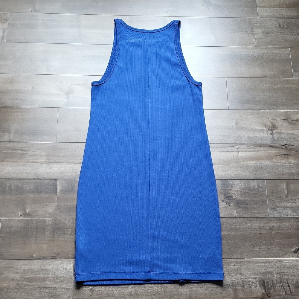Fitted Halter Bodycon Rib-Knit Mini Dress - Picture 5 of 6